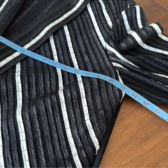 Chicos Tuxedo Style Sheer Dress Jacket Black White 3 16 XL - Picture 7 of 8